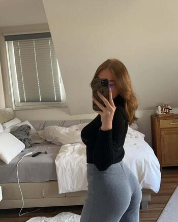 Full leaked Alina hnx private onlyfans photo
