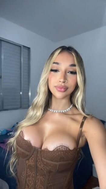 Full leaked Anaamorim private onlyfans photo