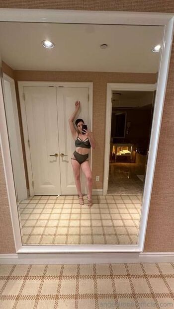 Full leaked Angel amoure private onlyfans photo