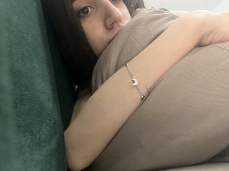 Full leaked Anniemalfarm private onlyfans photo