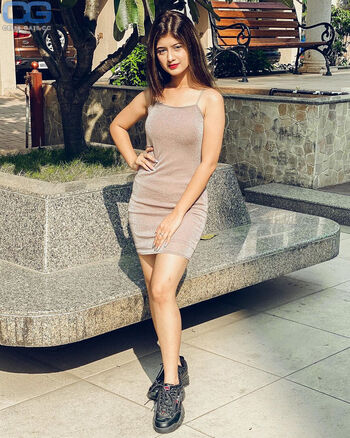 Full leaked Arishfa khan private onlyfans photo