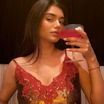 Full leaked Asfa sinha private onlyfans photo