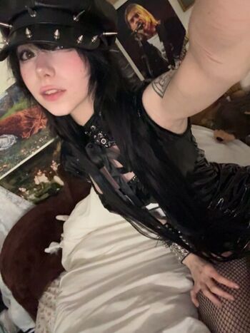 Full leaked Ashisbees private onlyfans photo