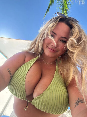 Full leaked Ashleygraham private onlyfans photo