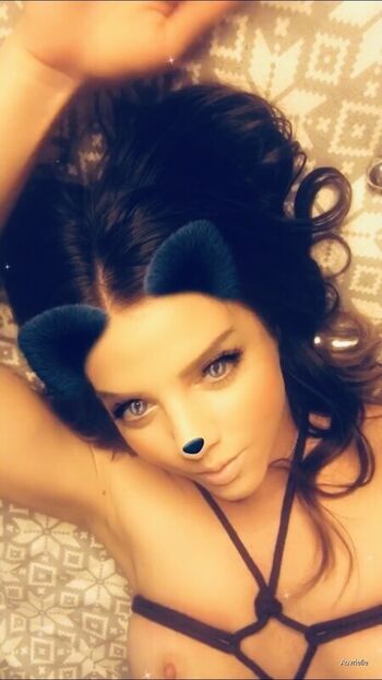 Full leaked Auvrielle private onlyfans photo