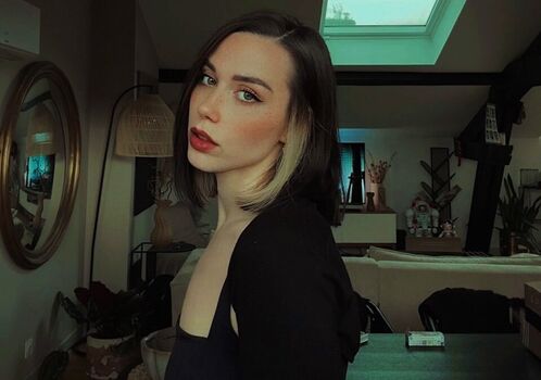 Full leaked Ava mind page private onlyfans photo