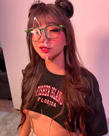 Babyhotquiaraxx