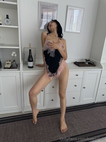 Full leaked Baesylvie private onlyfans photo