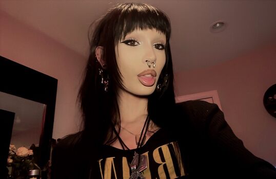 Full leaked Bluntghoul private onlyfans photo