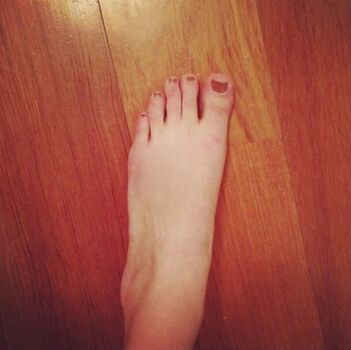 Celebrity Feet