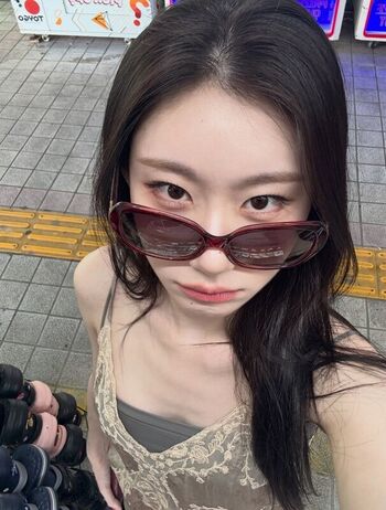 Full leaked Chaeryeong private onlyfans photo