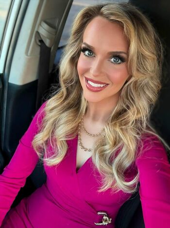 Full leaked Chelsea chandler private onlyfans photo