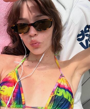 Full leaked Claire drake private onlyfans photo