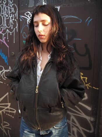 Full leaked Clairo private onlyfans photo