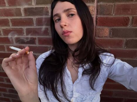 Full leaked Clairo private onlyfans photo