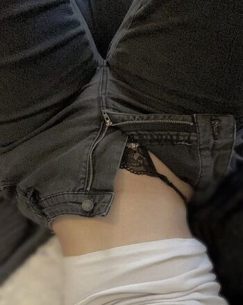Full leaked E bxnny private onlyfans photo