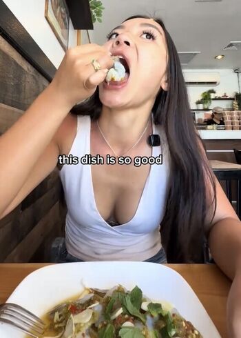 Full leaked Eatingalonediaries private onlyfans photo