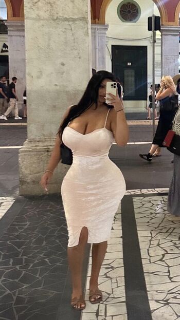 Full leaked Elegancewoman private onlyfans photo