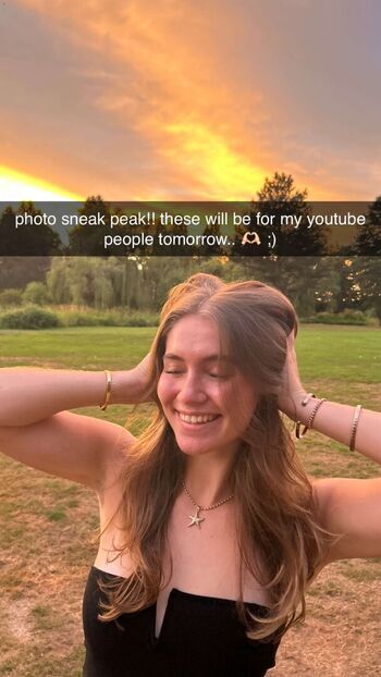 Full leaked Ella rene private onlyfans photo