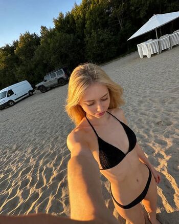 Full leaked Ella rose private onlyfans photo