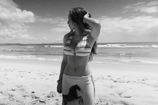 Full leaked Ellie warmbrunn private onlyfans photo
