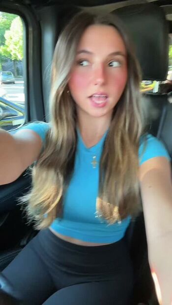 Full leaked Emily newton private onlyfans photo