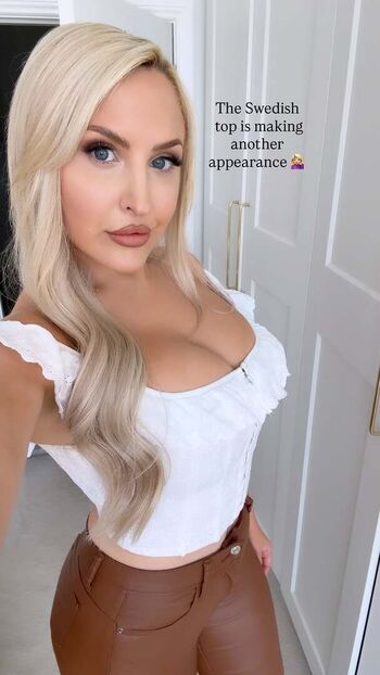Full leaked Emma jones private onlyfans photo