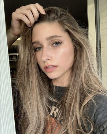 frodoskwalkersnow