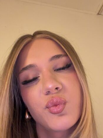 Full leaked Gld melina private onlyfans photo