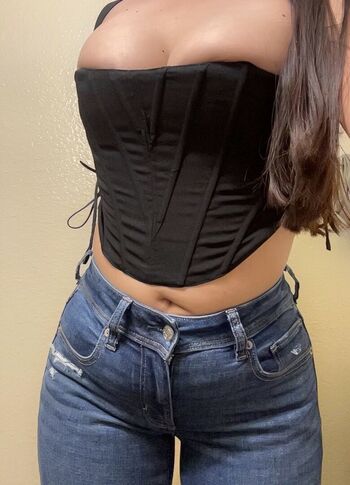 Full leaked Hispanic  page private onlyfans photo