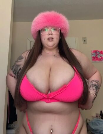 Full leaked Hustlebarbie private onlyfans photo
