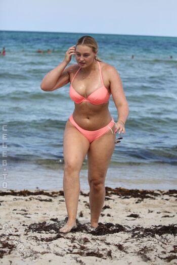 Full leaked Iskra lawrence private onlyfans photo