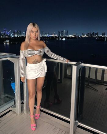 Full leaked Itziiaa private onlyfans photo