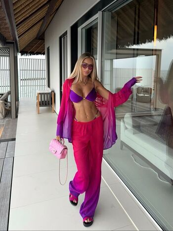 Full leaked Janine wiggert private onlyfans photo