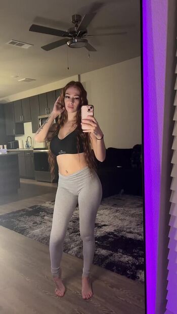 Full leaked Barista barbie/ private onlyfans photo