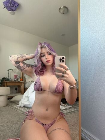 Full leaked Kealani private onlyfans photo
