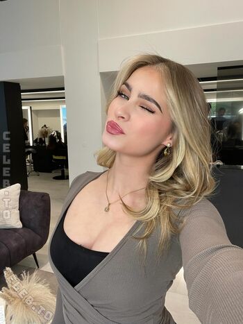 Kim Sara