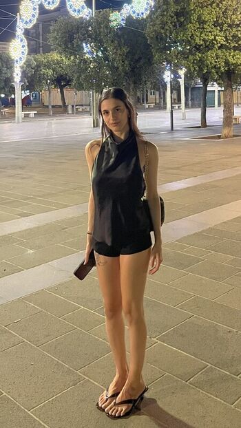 Full leaked Lasibilla private onlyfans photo