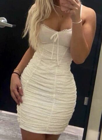 Full leaked Laylabee private onlyfans photo