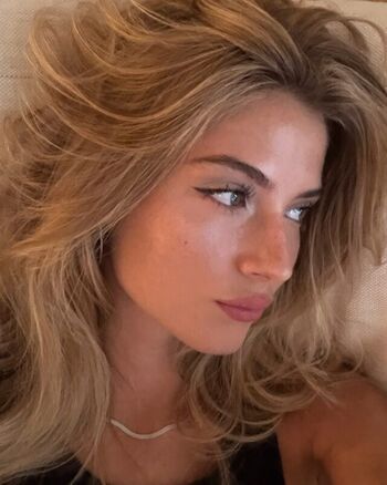 Full leaked Leah rose private onlyfans photo