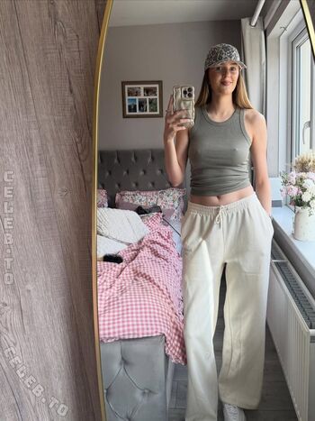 leahrosennamoore