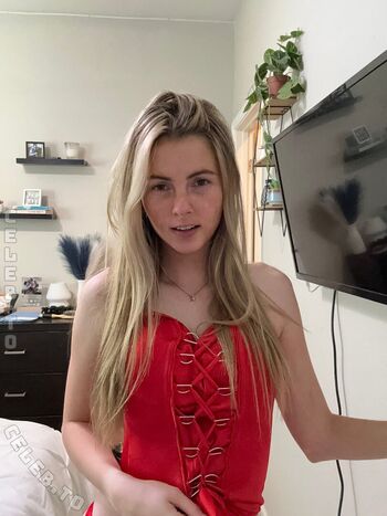 Lexi Smith