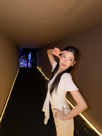 lia_loves___