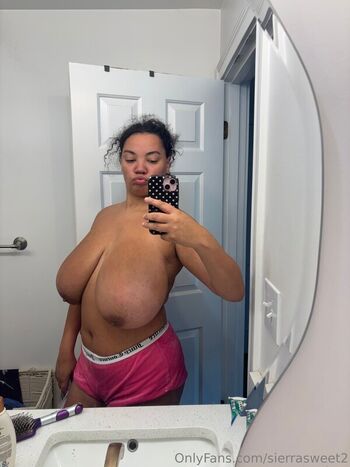 Full leaked Lilllyyy private onlyfans photo