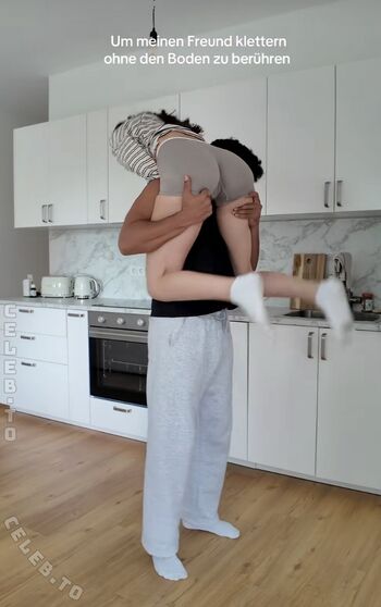 Full leaked Lillyfayye private onlyfans photo