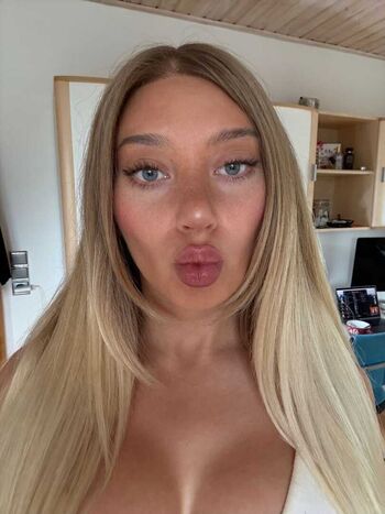 Full leaked Loeni hadi private onlyfans photo