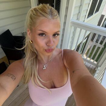 Full leaked Lora smith private onlyfans photo