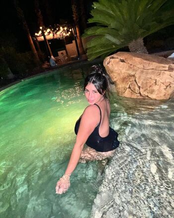 Full leaked Luztorresss private onlyfans photo