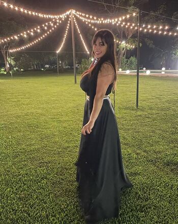 Full leaked Luztorresss private onlyfans photo