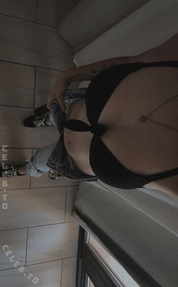 Full leaked Lybsi official private onlyfans photo